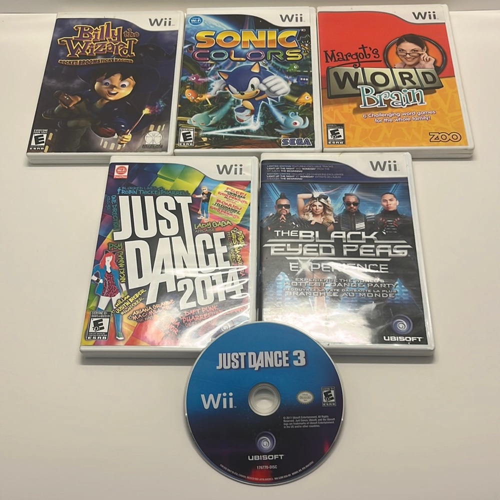 Wii Bundle of Games Sonic Colors,Billy the Wizard,Black Eyed Peas,Just D…